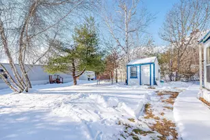 42 Trade Wind Ln, Rochester, NH 03867 - Photo 5