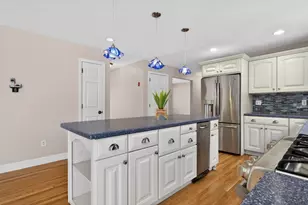 5 Thistle Ln, Hooksett, NH 03106 - Photo 17