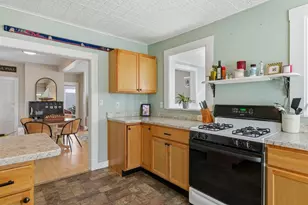 44 Rogers St, Portsmouth, NH 03801 - Photo 5