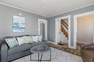 44 Rogers St, Portsmouth, NH 03801 - Photo 17