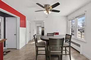 311 Thornton St, Manchester, NH 03102 - Photo 9