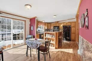 30 Winter St, Salem, NH 03079 - Photo 9