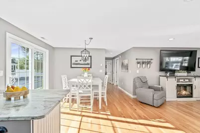 535 Coral Avenue, Manchester, NH 03104 - Photo 11