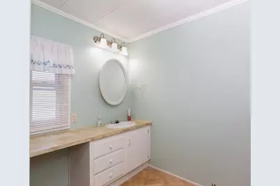 290 Calef Highway #B21, Epping, NH 03042 - Photo 13