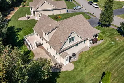 9 Pilgrim Circle, Nashua, NH 03063 - Photo 57