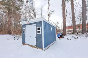 2052 Lake Shore Rd, Manchester, NH 03109 - Photo 37