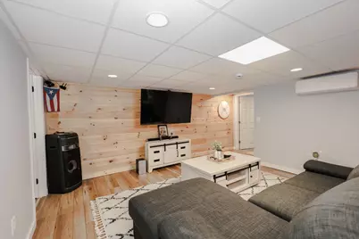 2052 Lake Shore Road, Manchester, NH 03109 - Photo 29