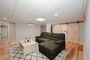 2052 Lake Shore Rd, Manchester, NH 03109 - Photo 31