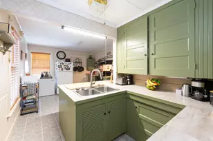 330 / 332 Ash St, Manchester, NH 03104 - Photo 7