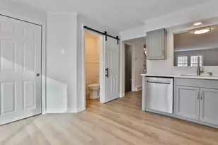 3030 Brown Ave, Manchester, NH 03103 - Photo 11