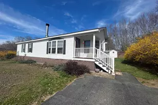 18 Ivy Ln, Farmington, NH 03835 - Photo 1