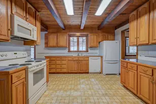 915 E Madison Rd, Madison, NH 03849 - Photo 7