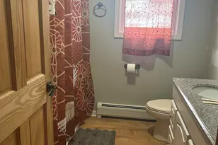 408 Christian St, Hartford, VT 05001 - Photo 7