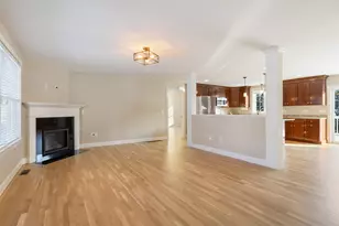 2 Hilliard Dr, Hampton, NH 03842 - Photo 5