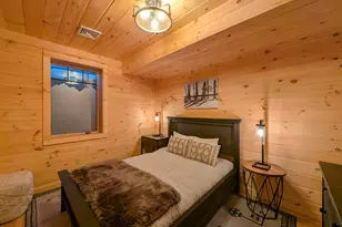 137 S Peak Rd, Lincoln, NH 03251 - Photo 11