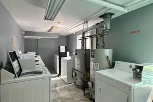 90 Fleet St, Portsmouth, NH 03801 - Photo 11