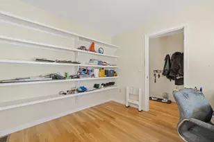 733 S Stark Hwy, Weare, NH 03281 - Photo 13