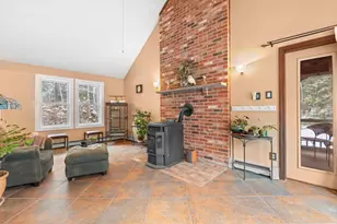 147 Ham Woods Rd, Alton, NH 03809 - Photo 7