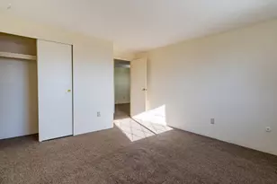 5 Silvestri Cir, Derry, NH 03038 - Photo 15