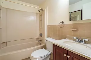 5 Silvestri Cir, Derry, NH 03038 - Photo 17