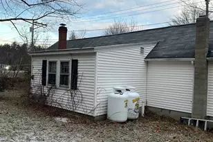 228 Main St, Hampstead, NH 03841 - Photo 3