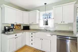 1508 River Rd, Manchester, NH 03104 - Photo 7