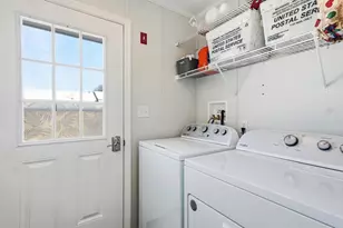 65 Caddy Dr, Salem, NH 03079 - Photo 29