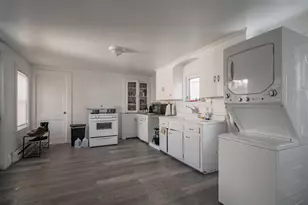 14 Pleasant St, Nashua, NH 03060 - Photo 21