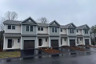 5B Dearborn Circle, Goffstown, NH 03045 - Photo 1