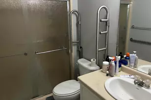 14 Crestview Cir, Londonderry, NH 03053 - Photo 3