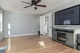 4 Faye Ln, Londonderry, NH 03053 - Photo 23