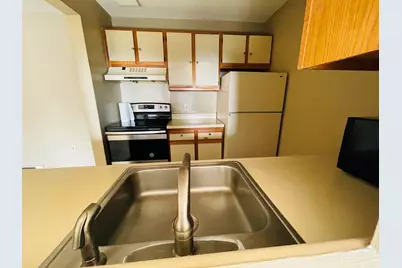 130 Eastern Avenue #103, Manchester, NH 03104 - Photo 7