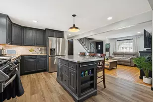 130 Westwood Dr, Nashua, NH 03062 - Photo 7