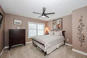 78 Woodview Way, Manchester, NH 03102 - Photo 25