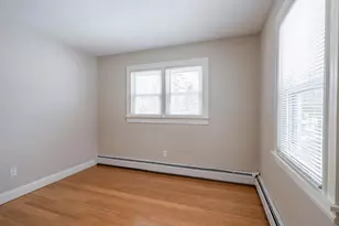 245 Pickering St, Manchester, NH 03104 - Photo 13