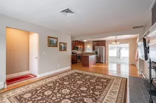 245 Pickering St, Manchester, NH 03104 - Photo 3