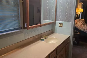 26 Pike St, Epping, NH 03042 - Photo 17