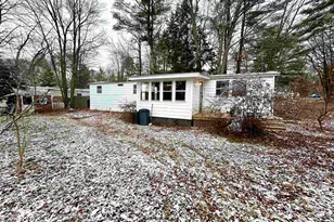 3 Hoover Cir, Loudon, NH 03301 - Photo 1