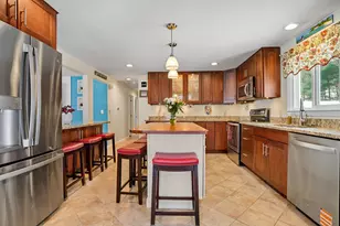 59 Tondreau Ct, Manchester, NH 03102 - Photo 9