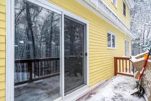 49 Oak Ridge Rd, Weare, NH 03281 - Photo 5