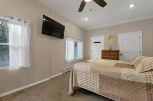 11 E Dunbarton Rd, Goffstown, NH 03045 - Photo 21