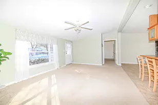 66 Sunset Way, Manchester, NH 03104 - Photo 7