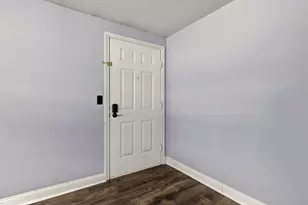 93 Henry Law Ave, Dover, NH 03820 - Photo 15