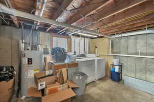 22 Constance St, Bedford, NH 03110 - Photo 39