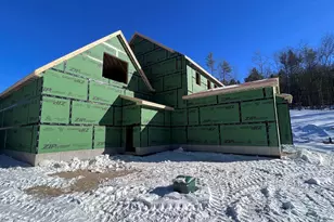 101A Seaverns Bridge Rd, Merrimack, NH 03054 - Photo 9