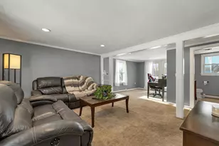 102 Elm St, Epping, NH 03042 - Photo 25
