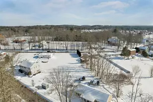 102 Elm St, Epping, NH 03042 - Photo 47