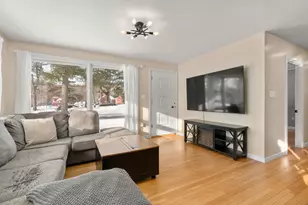 48 Butler St, Salem, NH 03079 - Photo 5