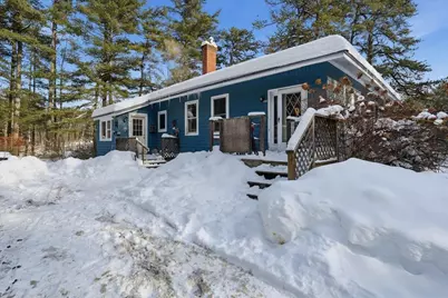 405 Upland Street, Manchester, NH 03102 - Photo 5