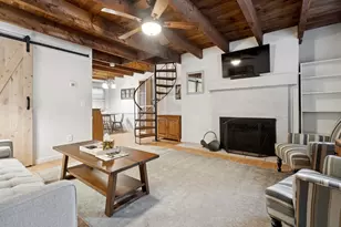 574 Willard Rd, Hartford, VT 05001 - Photo 3